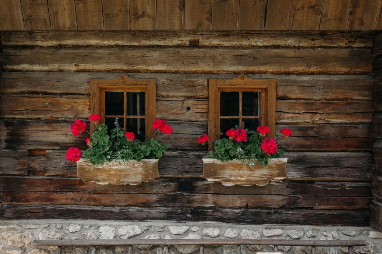 Hotel Lerch Санкт-Йохан Экстерьер фото